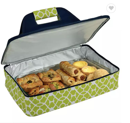 Несущая еды сотейника пиццы изолированная пикником для того чтобы держать еду горячая или холодная зеленая сумка охладителя