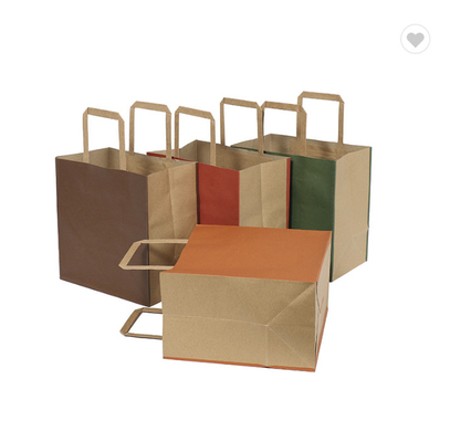 Подарок бумаги Kraft равнины сплошного цвета CMYK кладет бумажные мешки в мешки 190gsm Eco дружелюбные